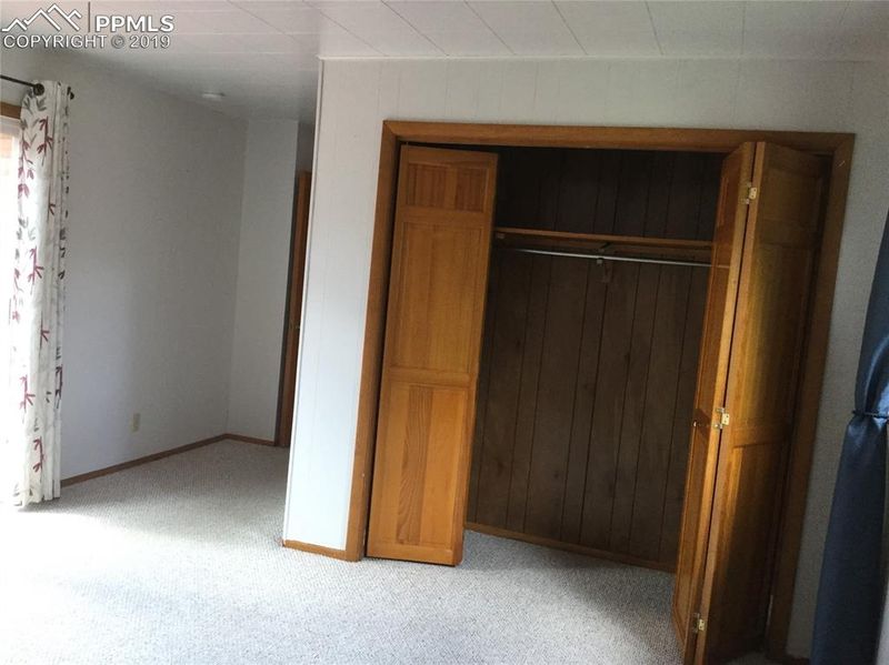 6760 Pine St, Green Mountain Falls, CO 80819