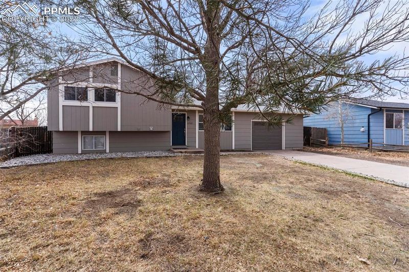 6765 Brook Forest Dr, Colorado Springs, CO 80911