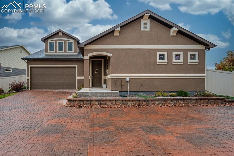 6765 Windbrook Ct, Colorado Springs, CO 80927