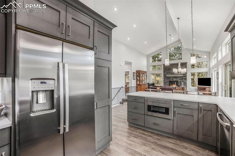 6770 Eagle Mountain Rd, Manitou Springs, CO 80829