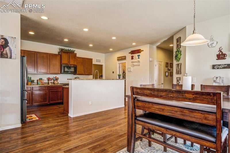 6776 Kearsarge Dr, Colorado Springs, CO 80925