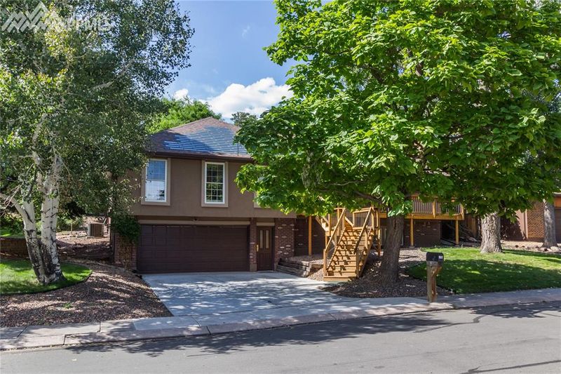 678 S Grey Eagle Cir, Colorado Springs, CO 80919