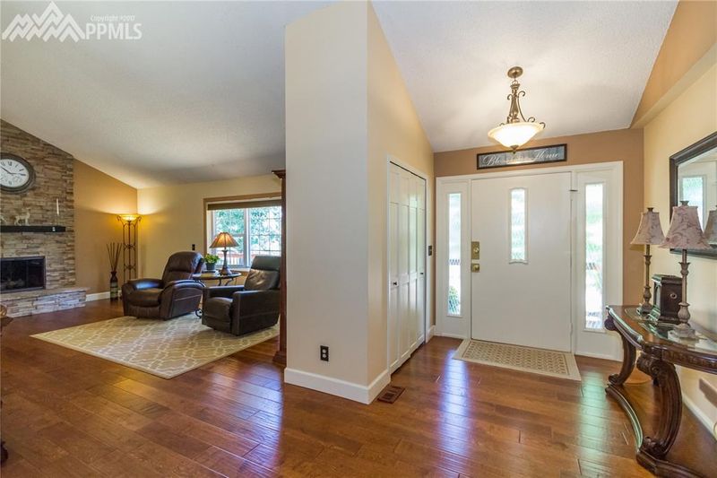 678 S Grey Eagle Cir, Colorado Springs, CO 80919