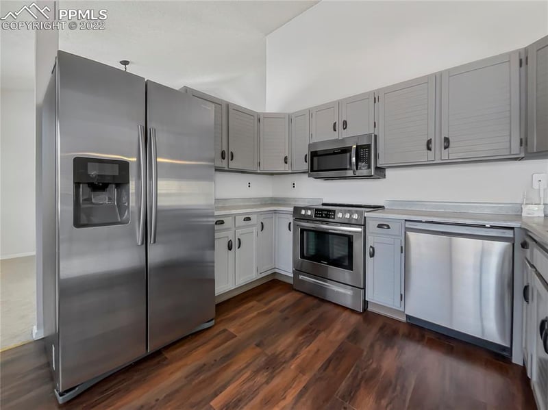 6780 Holt Dr, Colorado Springs, CO 80922