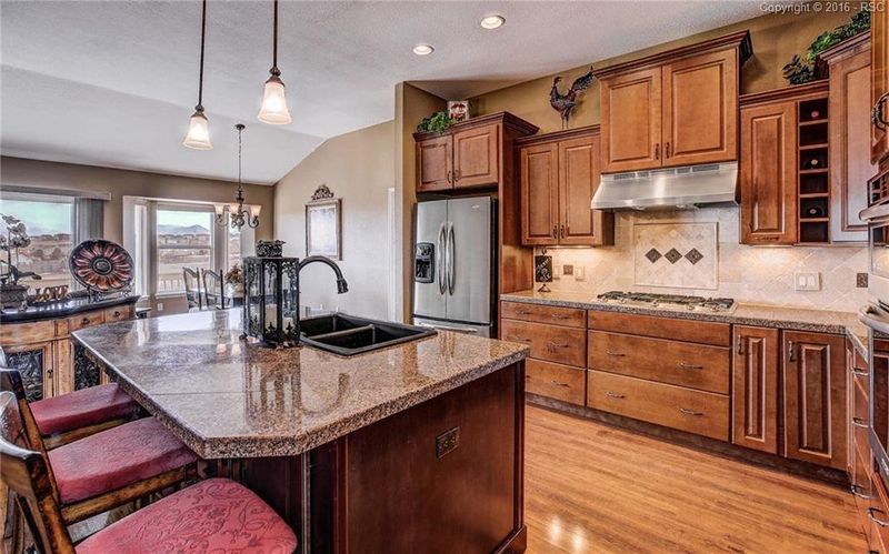 6780 Horseshoe Rd, Colorado Springs, CO 80923