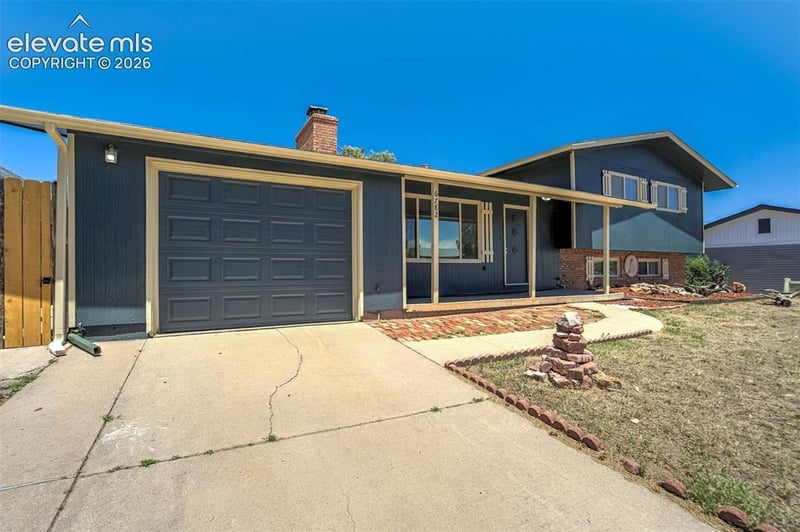 6782 Dale Rd, Colorado Springs, CO 80915