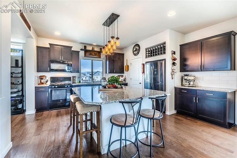 6785 Shadow Star Dr, Colorado Springs, CO 80927
