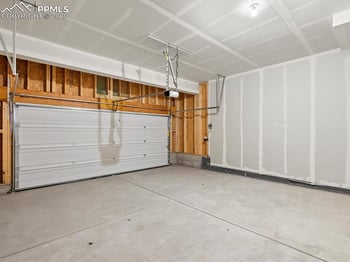 6786 Roundtail Way, Colorado Springs, CO 80925