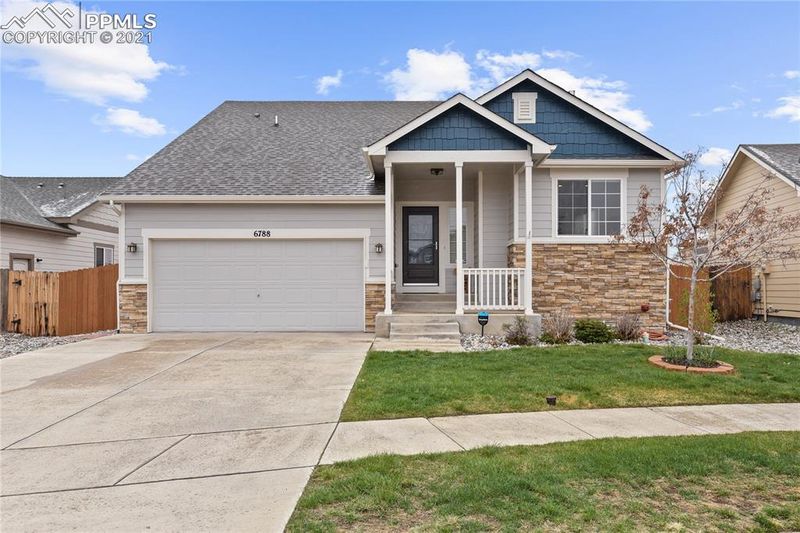 6788 Red Cardinal Loop, Colorado Springs, CO 80908
