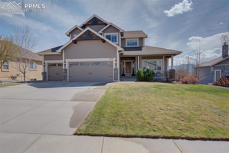 679 Burke Hollow Dr, Monument, CO 80132
