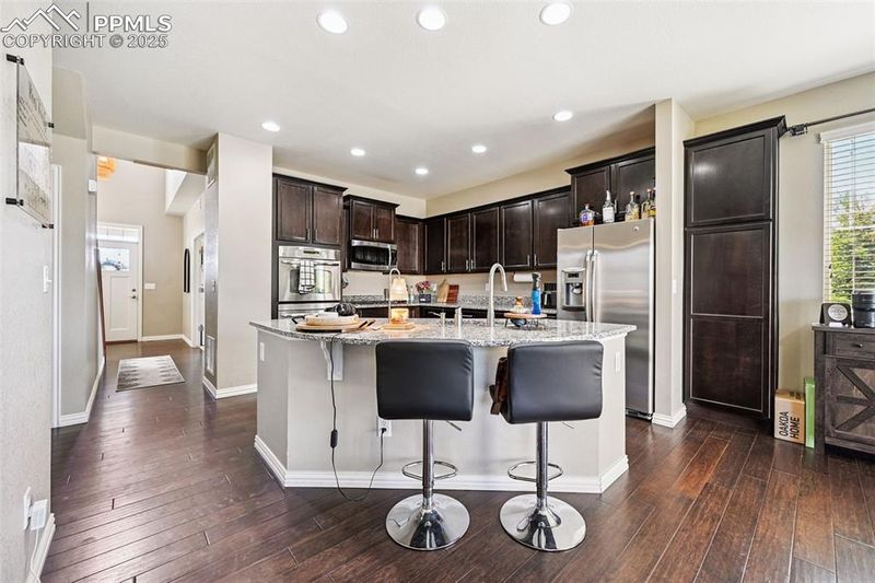 6806 Whitebark Ln, Colorado Springs, CO 80927