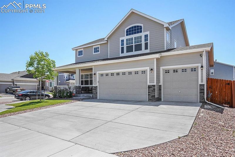 6807 Simcoe Dr, Colorado Springs, CO 80925
