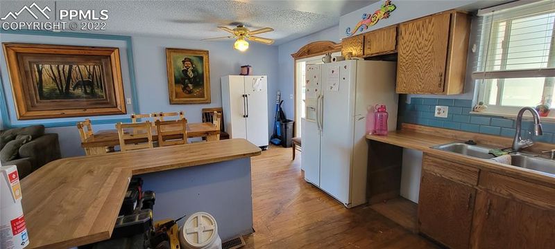 6810 Chippewa Rd, Colorado Springs, CO 80915