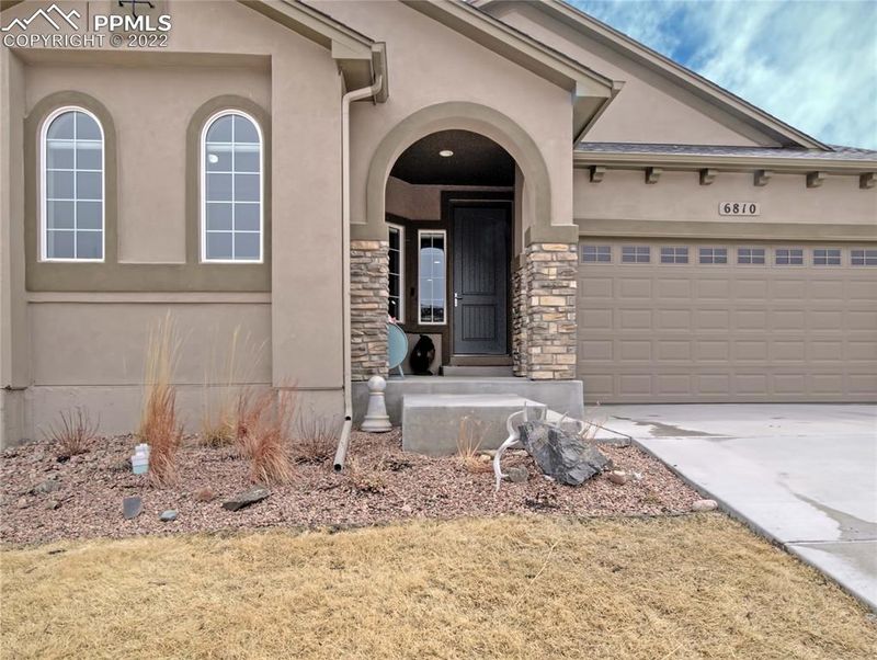 6810 Sedgerock Ln, Colorado Springs, CO 80927