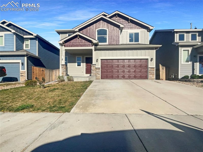6812 Galpin Dr, Colorado Springs, CO 80925