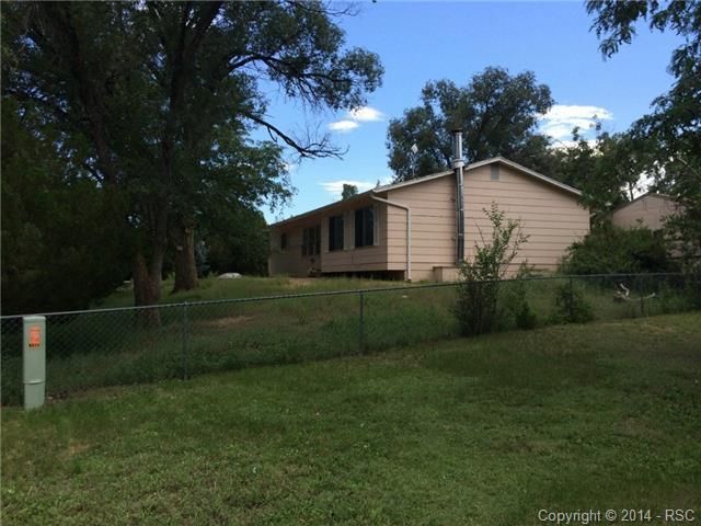 6815 Metropolitan St, Fountain, CO 80911