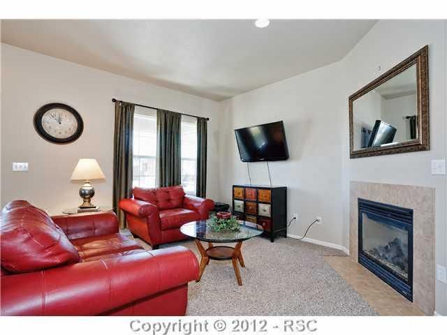 6816 Hidden Hickory Cir, Colorado Springs, CO 80927