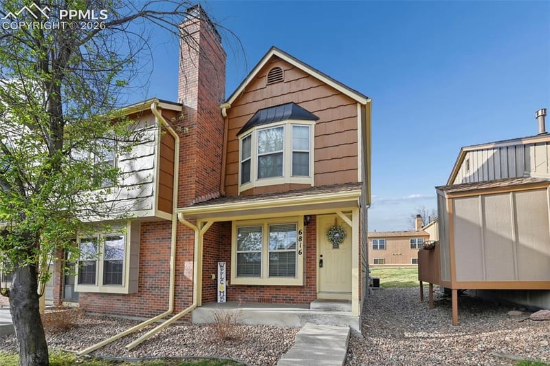 6816 Overland Dr, Colorado Springs, CO 80919