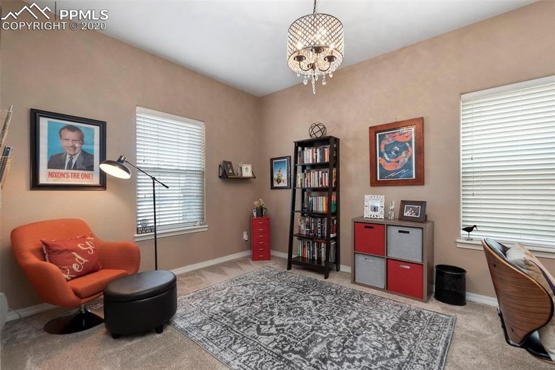 6818 Sandyford Ln, Colorado Springs, CO 80923