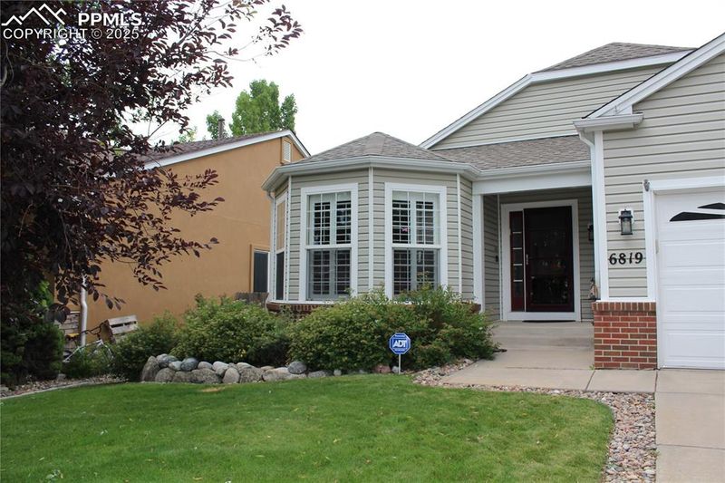 6819 Barela Ct, Colorado Springs, CO 80923