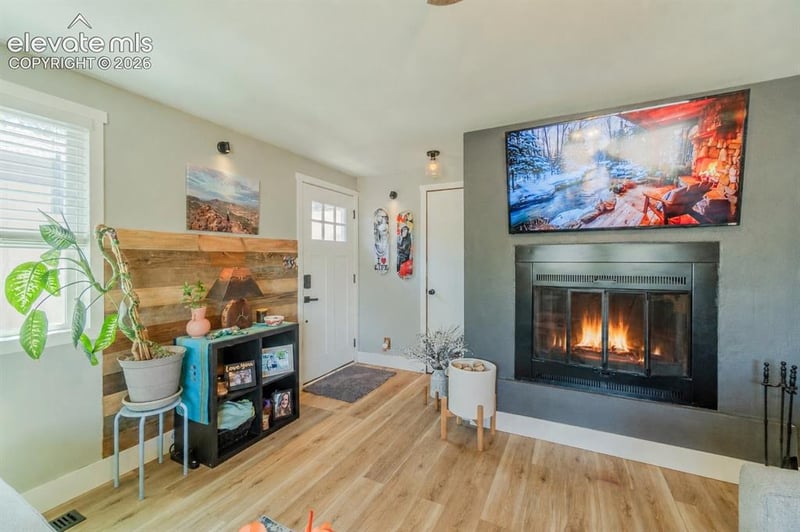 6825 Cory Pl, Colorado Springs, CO 80915