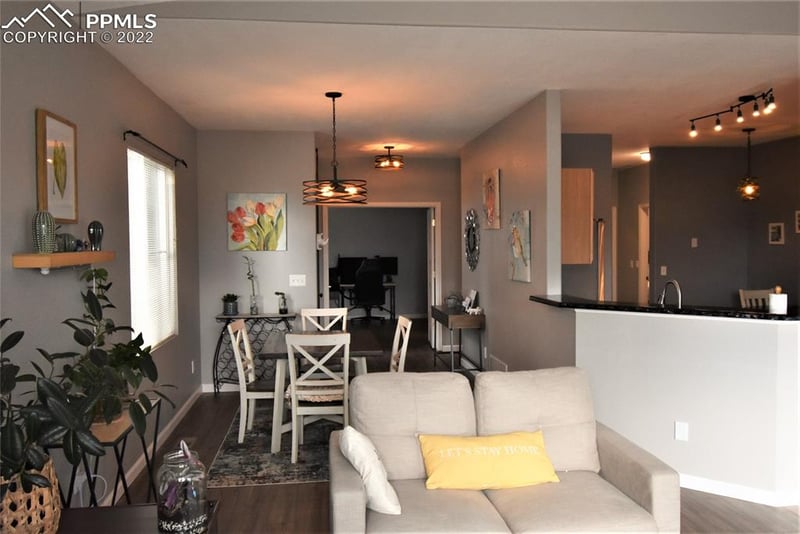 6825 Sunstream Grv, Colorado Springs, CO 80922