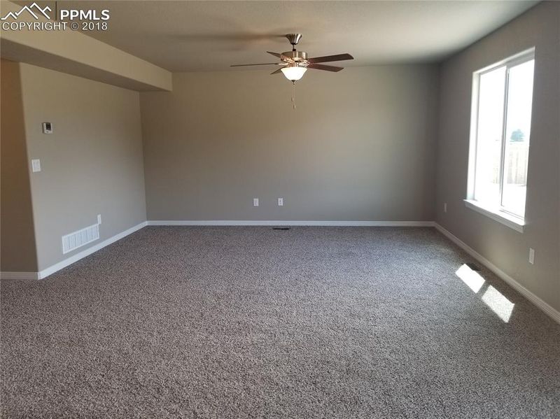 6826 Mandan Dr, Colorado Springs, CO 80925