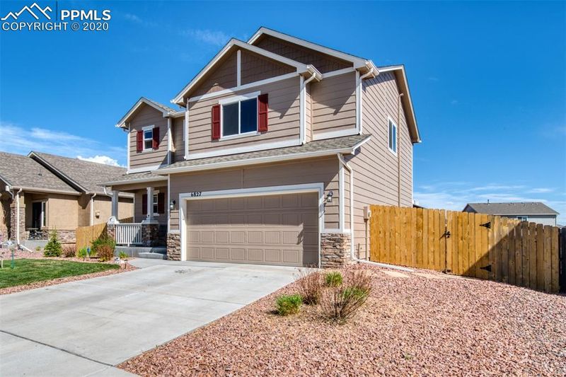 6827 Gold Drop Dr, Colorado Springs, CO 80923