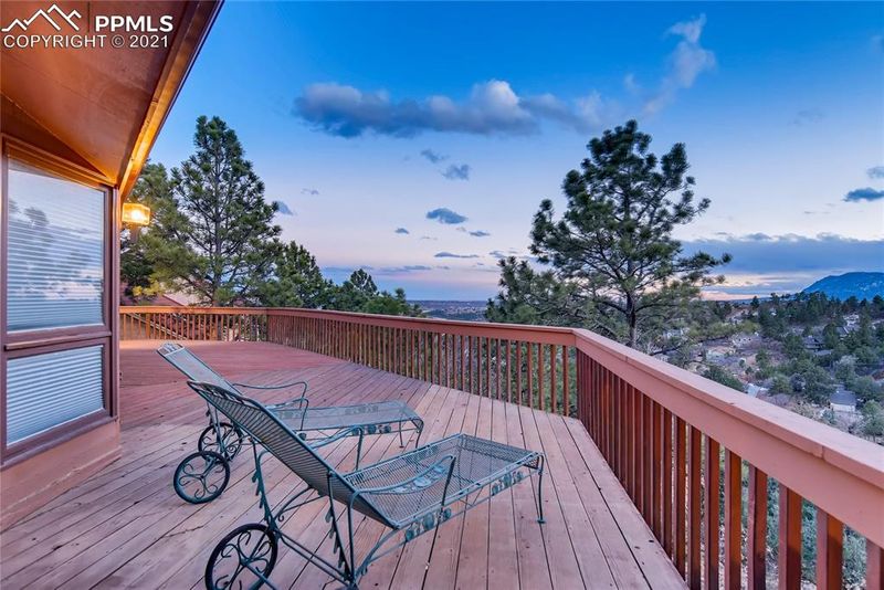 6830 Cedar Ridge Ct, Colorado Springs, CO 80919