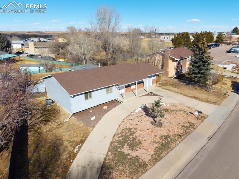 6830 Defoe Ave, Colorado Springs, CO 80911