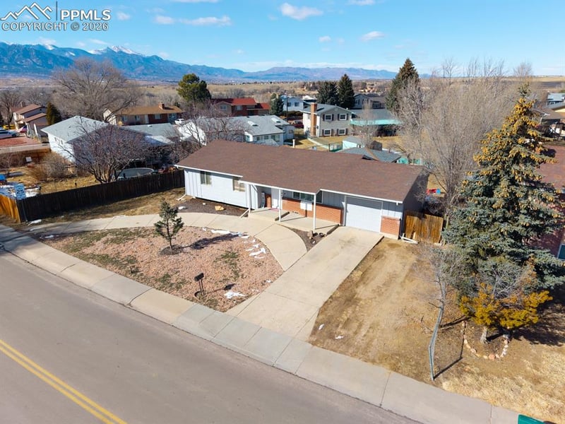 6830 Defoe Ave, Colorado Springs, CO 80911