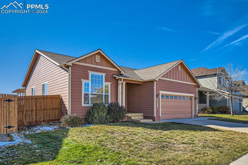 6831 Conifer Ridge Dr, Colorado Springs, CO 80923