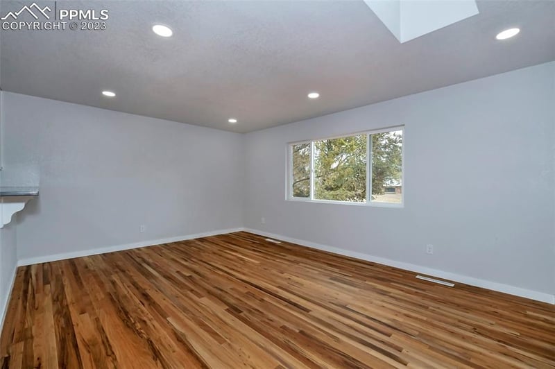 6832 Prince Dr, Colorado Springs, CO 80918