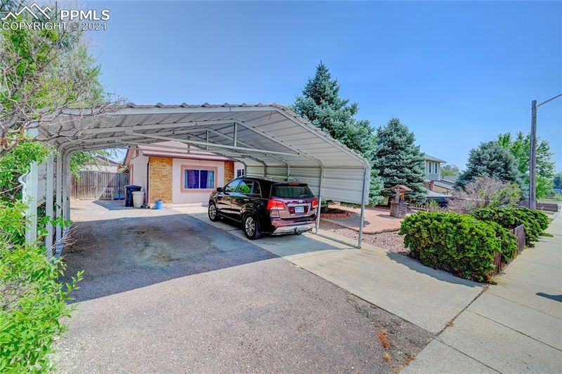 6835 Cedar Edge Dr, Colorado Springs, CO 80911