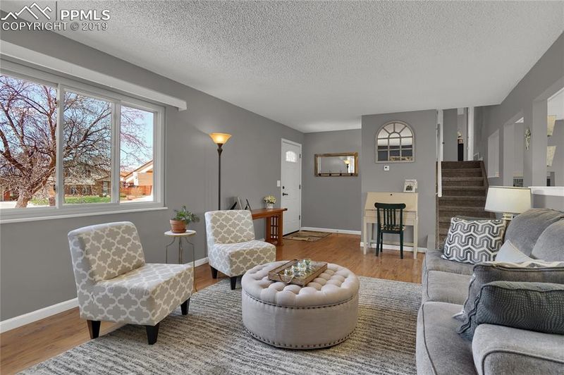 6843 Snowbird Ter, Colorado Springs, CO 80918