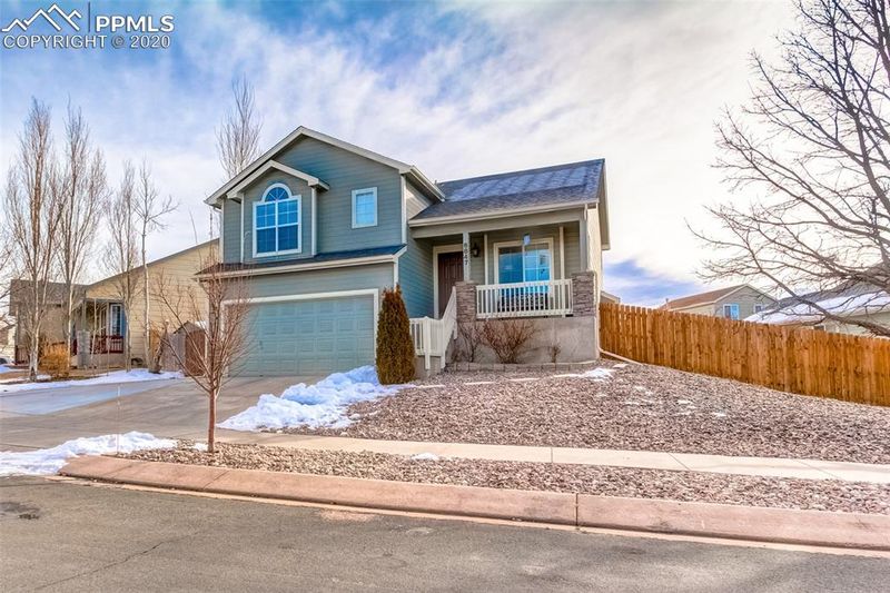6847 Lost Springs Dr, Colorado Springs, CO 80923