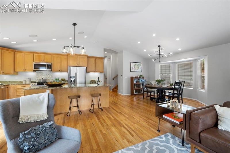 685 Popes Valley Dr, Colorado Springs, CO 80919