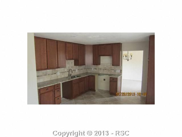 6850 Dauntless Ct, Colorado Springs, CO 80919