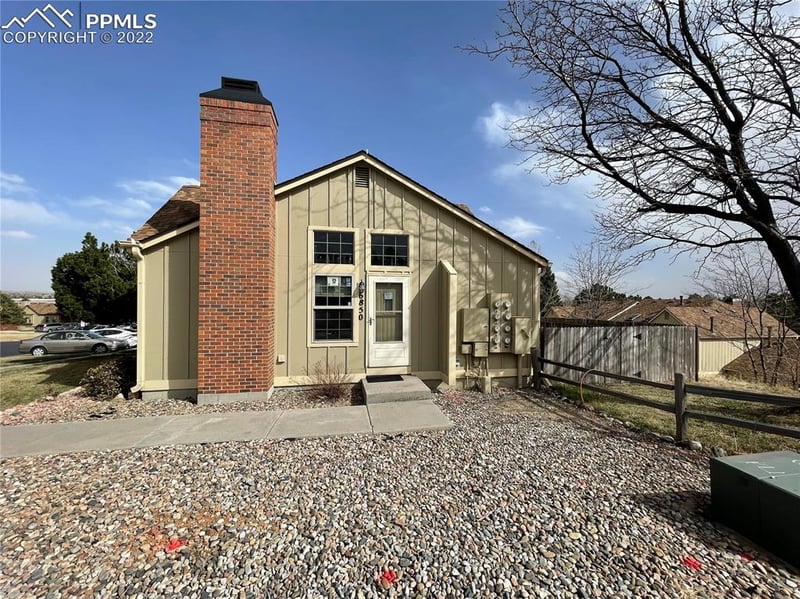 6850 Ravencrest Dr, Colorado Springs, CO 80919
