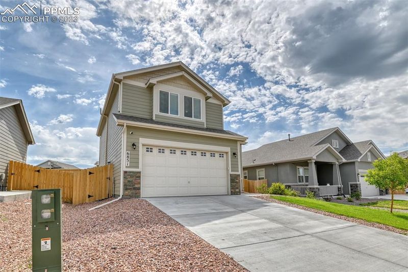 6851 Peachleaf Dr, Colorado Springs, CO 80925