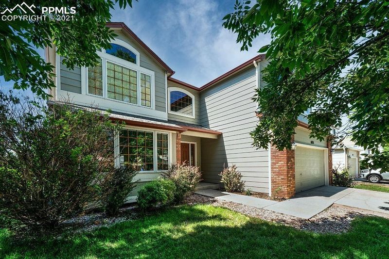 6855 Ashley Dr, Colorado Springs, CO 80922