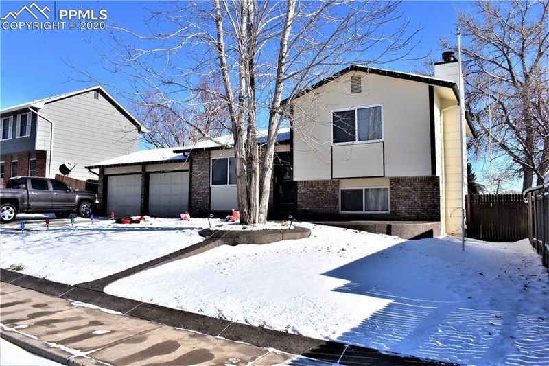 6855 Cedar Edge Dr, Colorado Springs, CO 80911