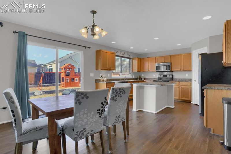 6859 Red Cardinal Dr, Colorado Springs, CO 80908