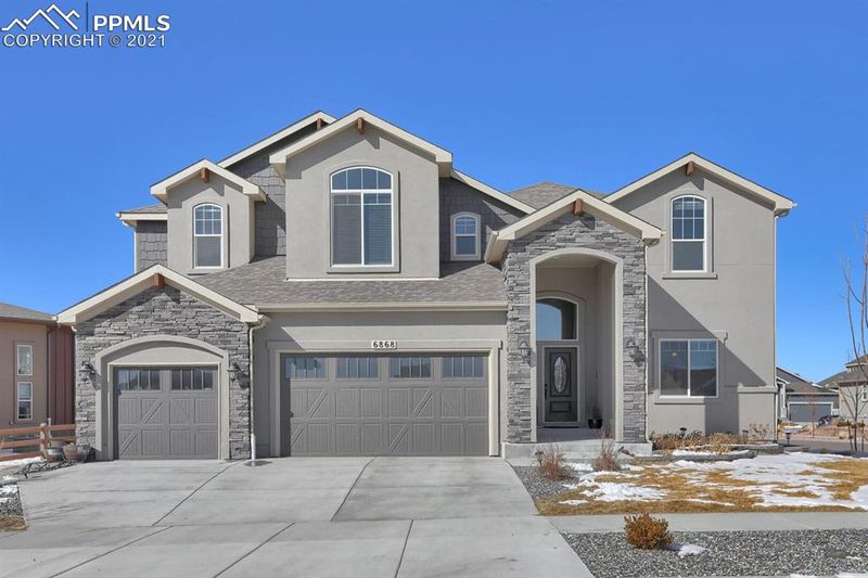 6868 Black Saddle Dr, Colorado Springs, CO 80924