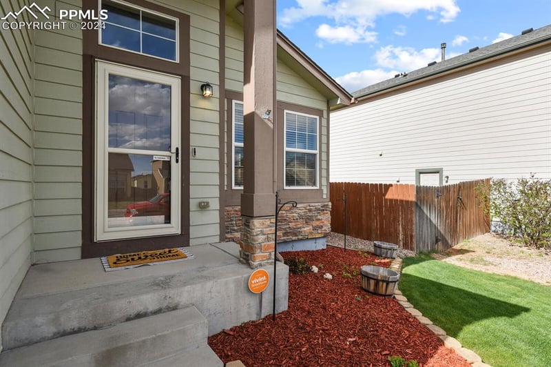 6868 Shimmering Leaf Rd, Colorado Springs, CO 80908