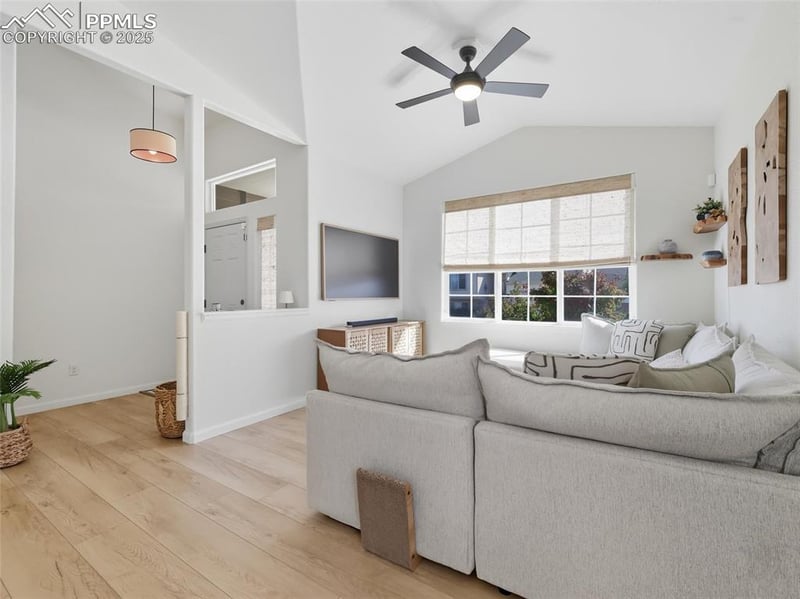 6871 Red Cardinal Loop, Colorado Springs, CO 80908