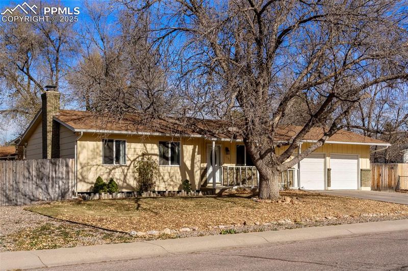 6872 Sullivan Ave, Colorado Springs, CO 80911