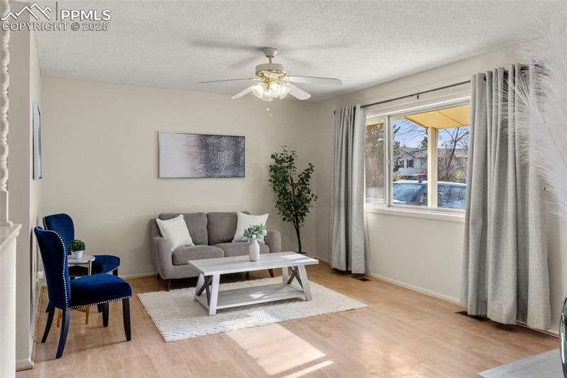 6872 Sullivan Ave, Colorado Springs, CO 80911