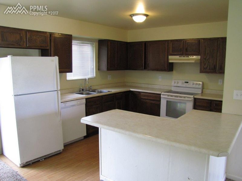 6874 Noble St, Colorado Springs, CO 80915