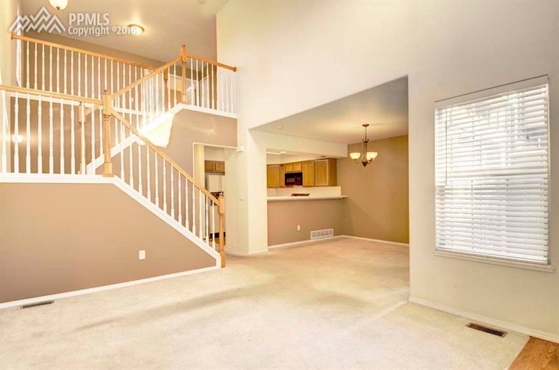 6875 Los Reyes Cir, Colorado Springs, CO 80918